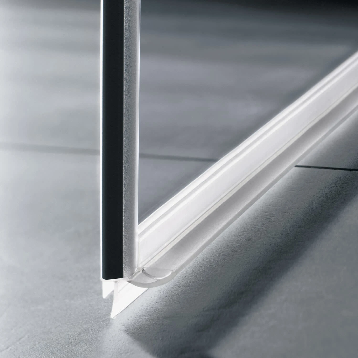 Kermi Raya Halbkreis-Duschkabine 107,6 X 95,5 Cm 9 Kermi Raya Halbkreis-Duschkabine 107,6 X 95,5 Cm – Bild 7